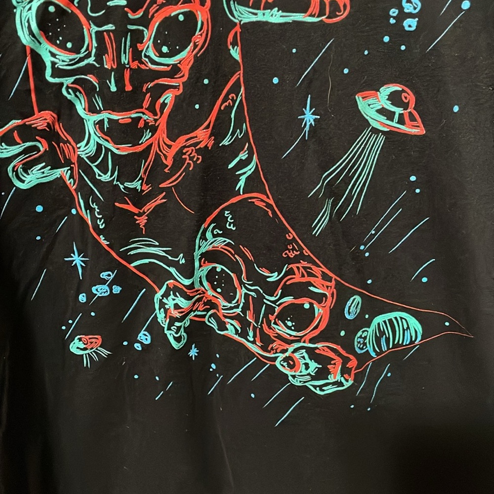 Alien 👽 Tee - Picture 4 of 6